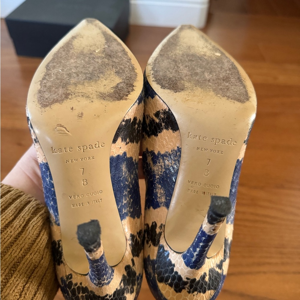 Beautiful Kate Spade Blue White Python Print Leat… - image 5